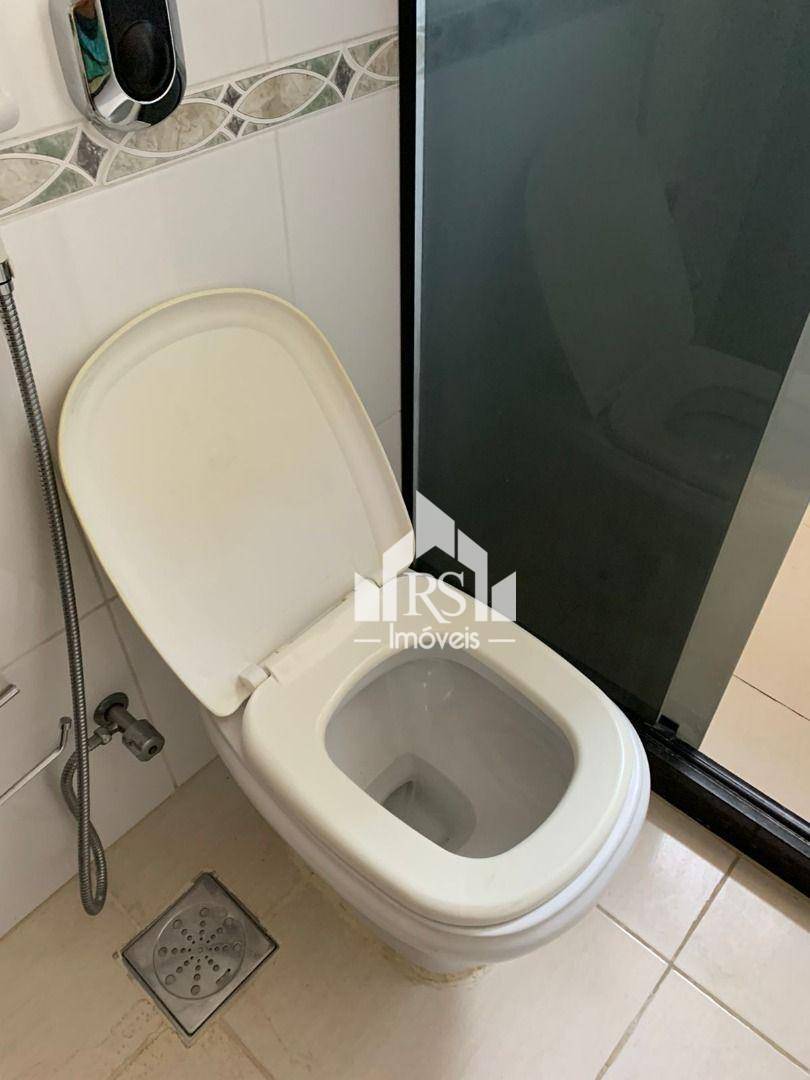 Apartamento à venda com 2 quartos, 66m² - Foto 18