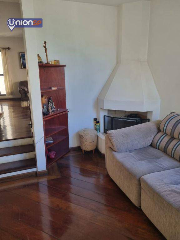 Apartamento à venda com 3 quartos, 123m² - Foto 2