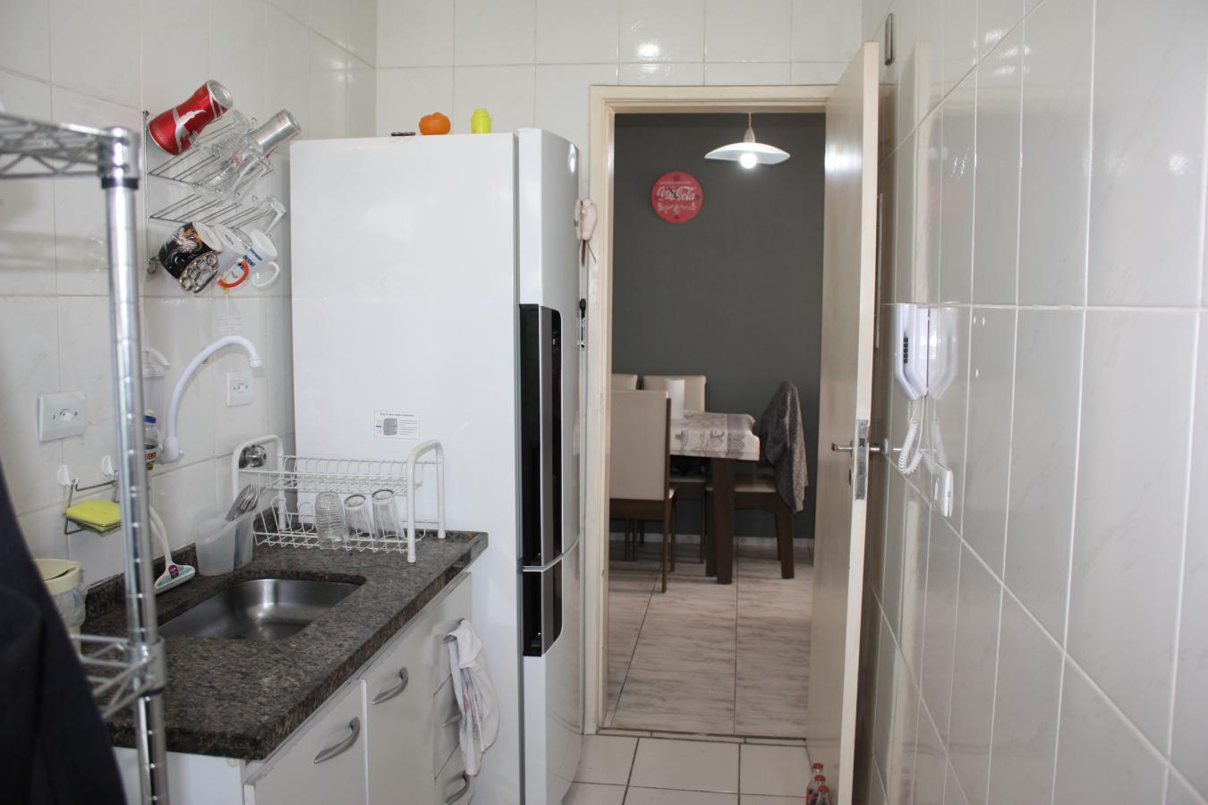 Apartamento à venda com 2 quartos, 50m² - Foto 7