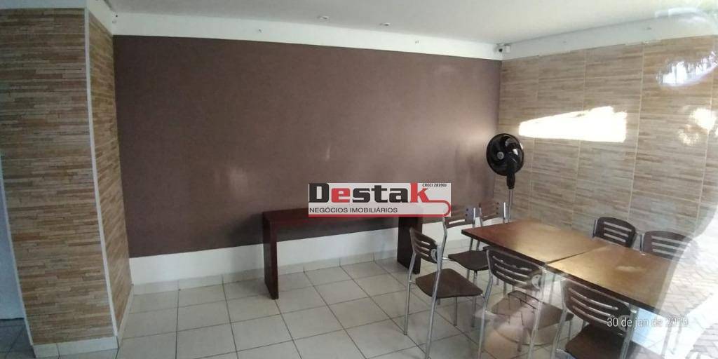 Apartamento à venda com 3 quartos, 64m² - Foto 9