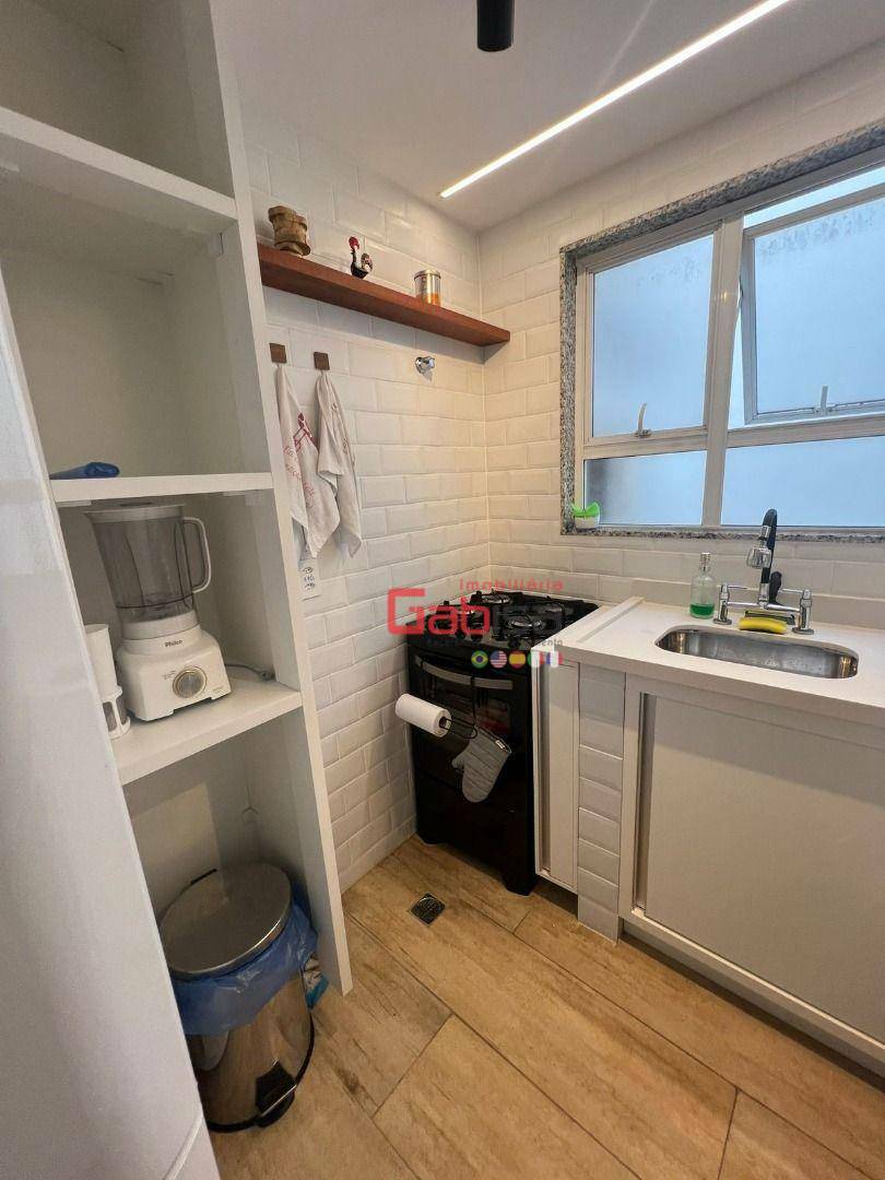 Apartamento à venda com 2 quartos, 100m² - Foto 13