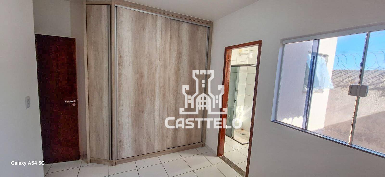 Casa à venda com 3 quartos, 69m² - Foto 17