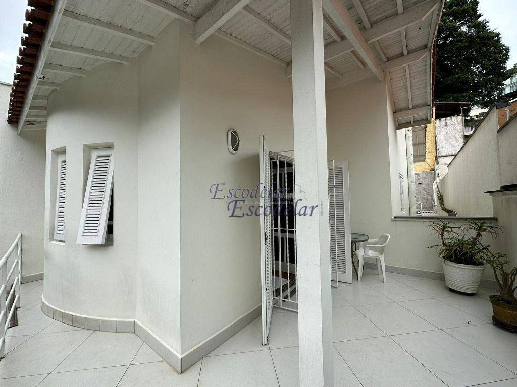 Sobrado para alugar com 4 quartos, 370m² - Foto 7