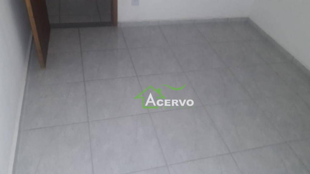 Apartamento à venda com 2 quartos, 74m² - Foto 4