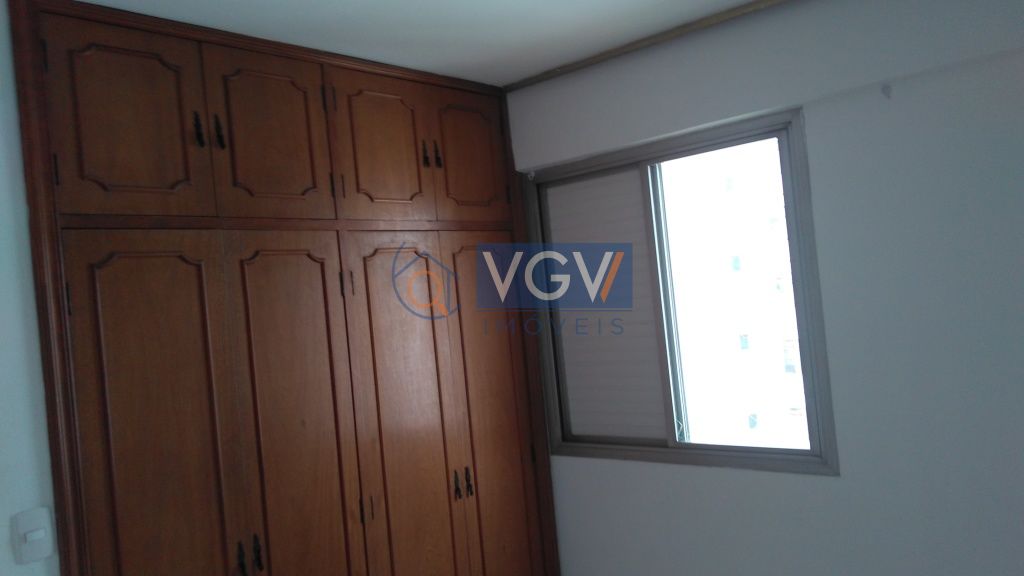 Apartamento à venda com 2 quartos, 65m² - Foto 10