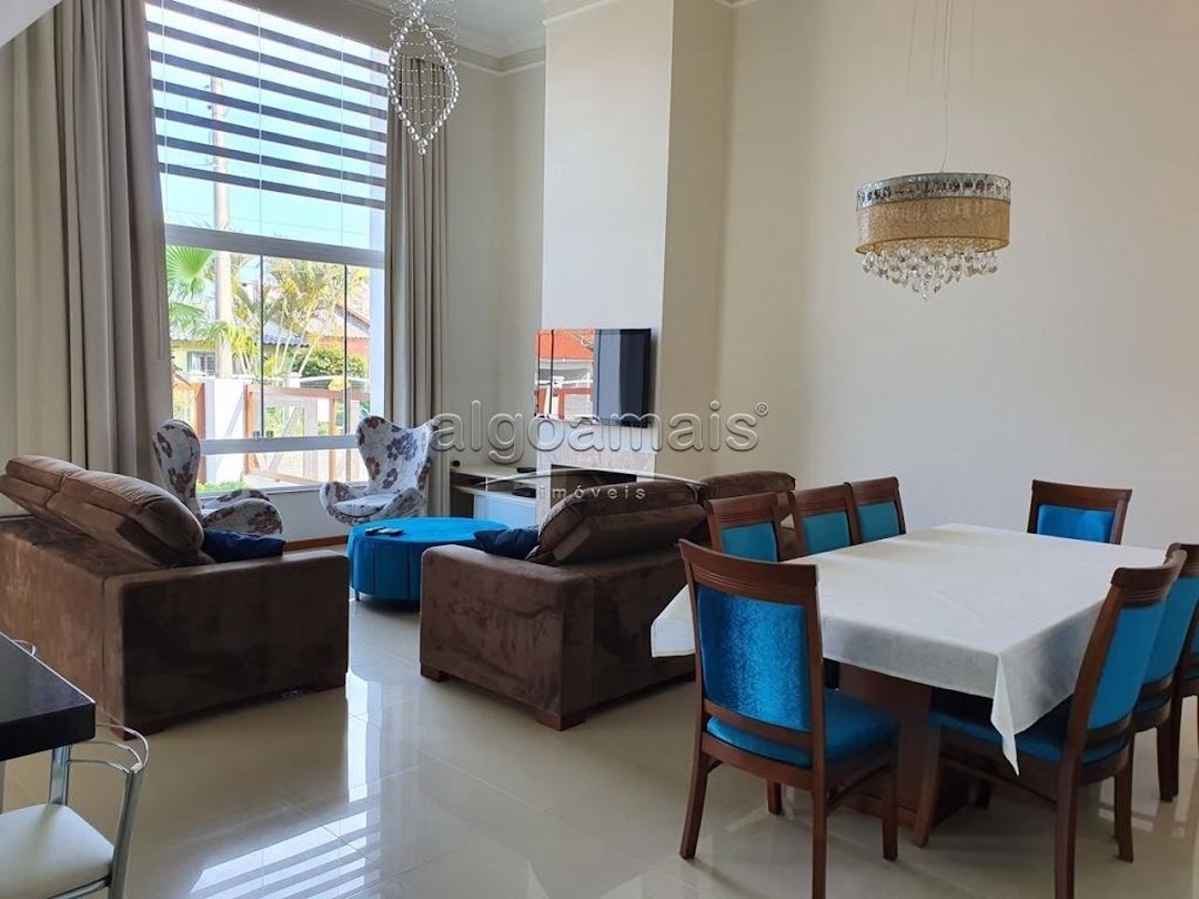 Casa à venda com 3 quartos, 250m² - Foto 6