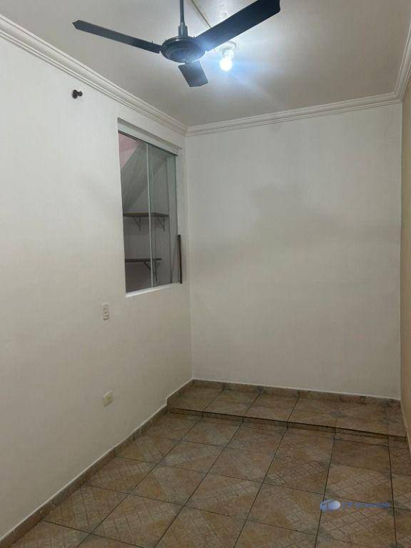 Casa à venda com 3 quartos, 98m² - Foto 24