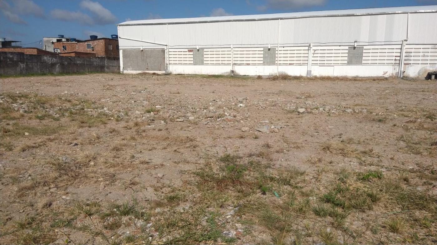 Depósito-Galpão-Armazém para alugar com 1 quarto, 2800m² - Foto 5