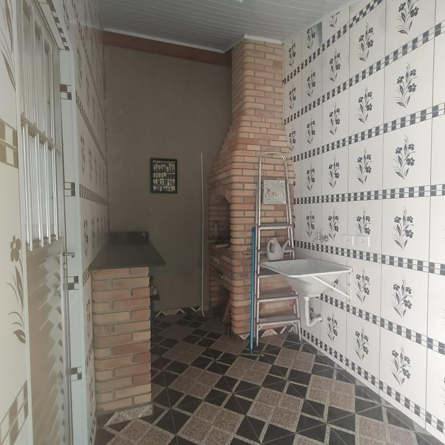 Casa à venda com 3 quartos, 220m² - Foto 27