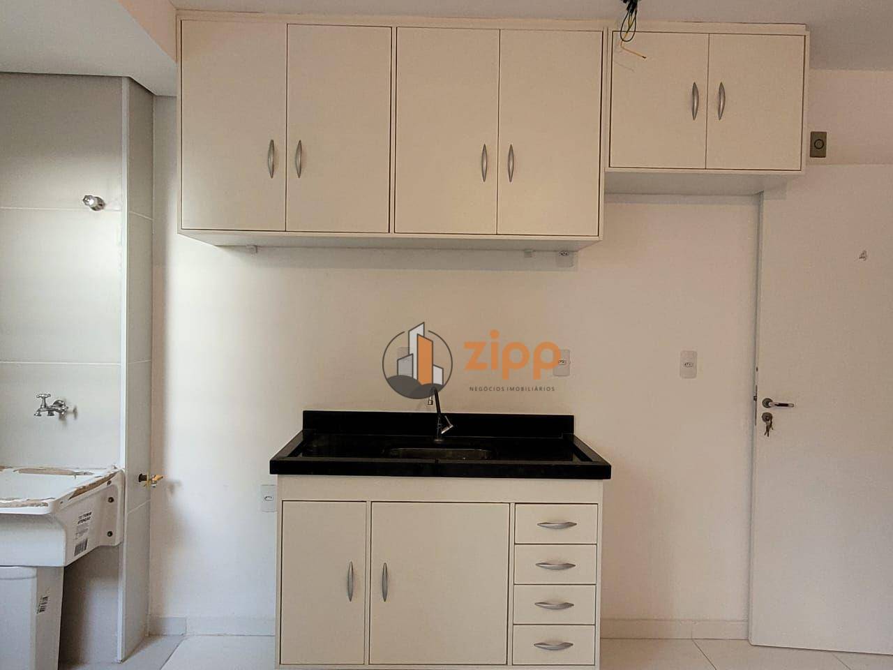 Apartamento à venda com 2 quartos, 41m² - Foto 16