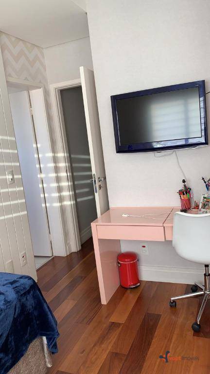 Apartamento à venda com 3 quartos, 147m² - Foto 18