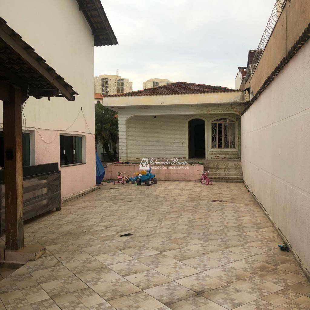 Sobrado à venda com 5 quartos, 300m² - Foto 24