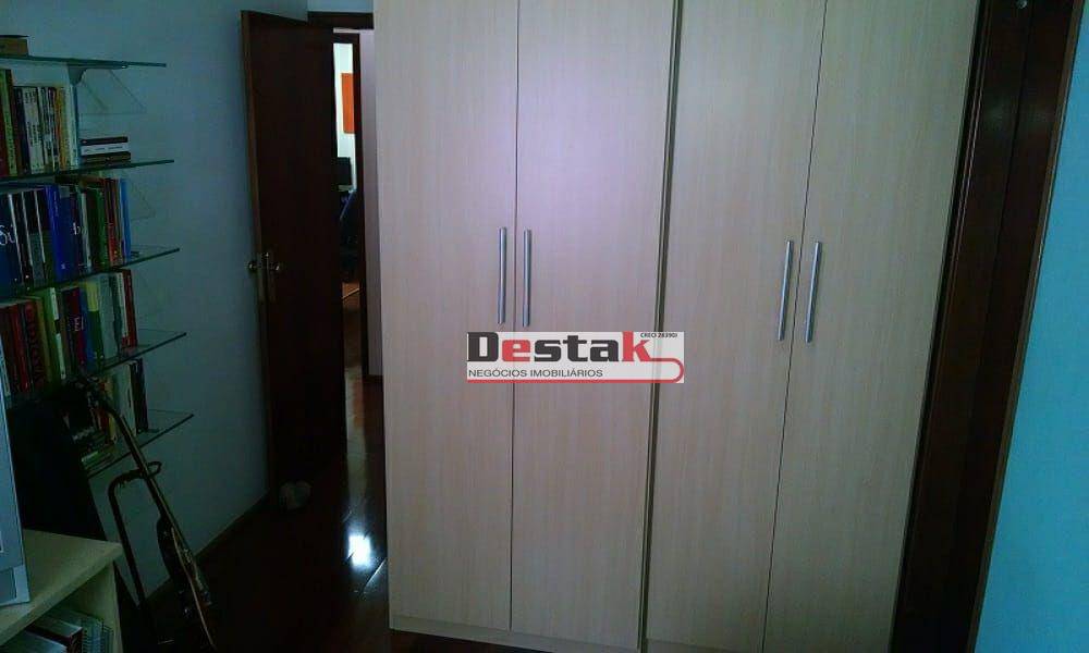 Apartamento à venda com 3 quartos, 117m² - Foto 2