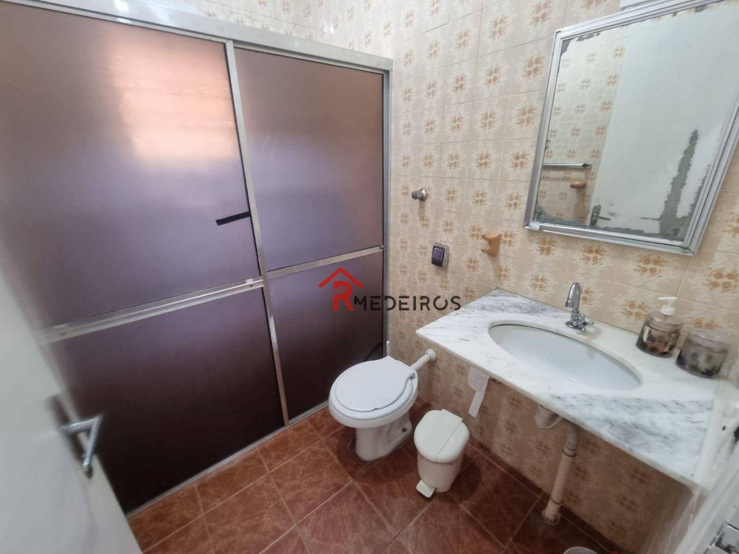 Casa à venda com 2 quartos, 80m² - Foto 13