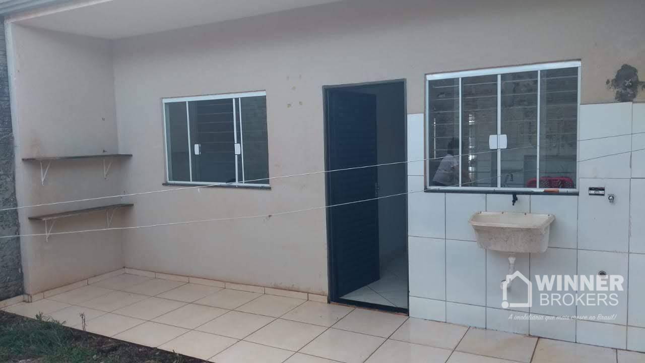 Casa à venda com 2 quartos, 55m² - Foto 12