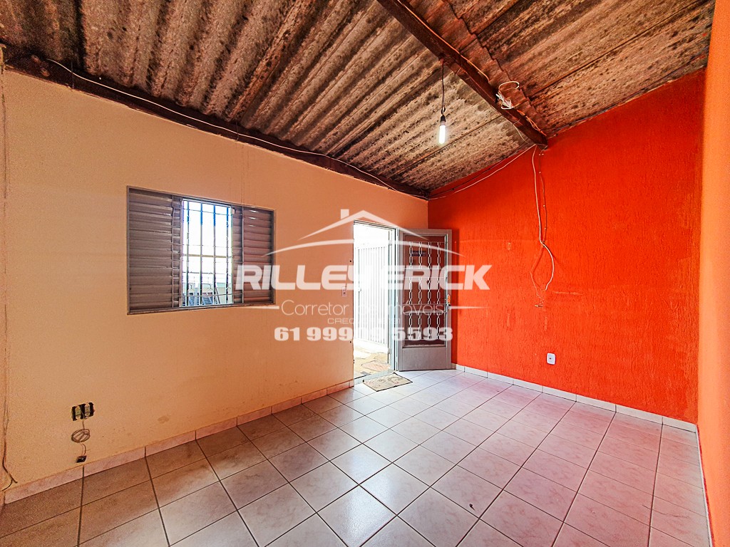 Casa à venda com 3 quartos, 90m² - Foto 4