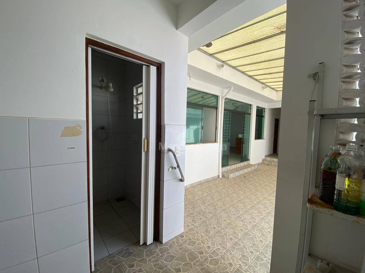 Casa à venda com 3 quartos, 238m² - Foto 17