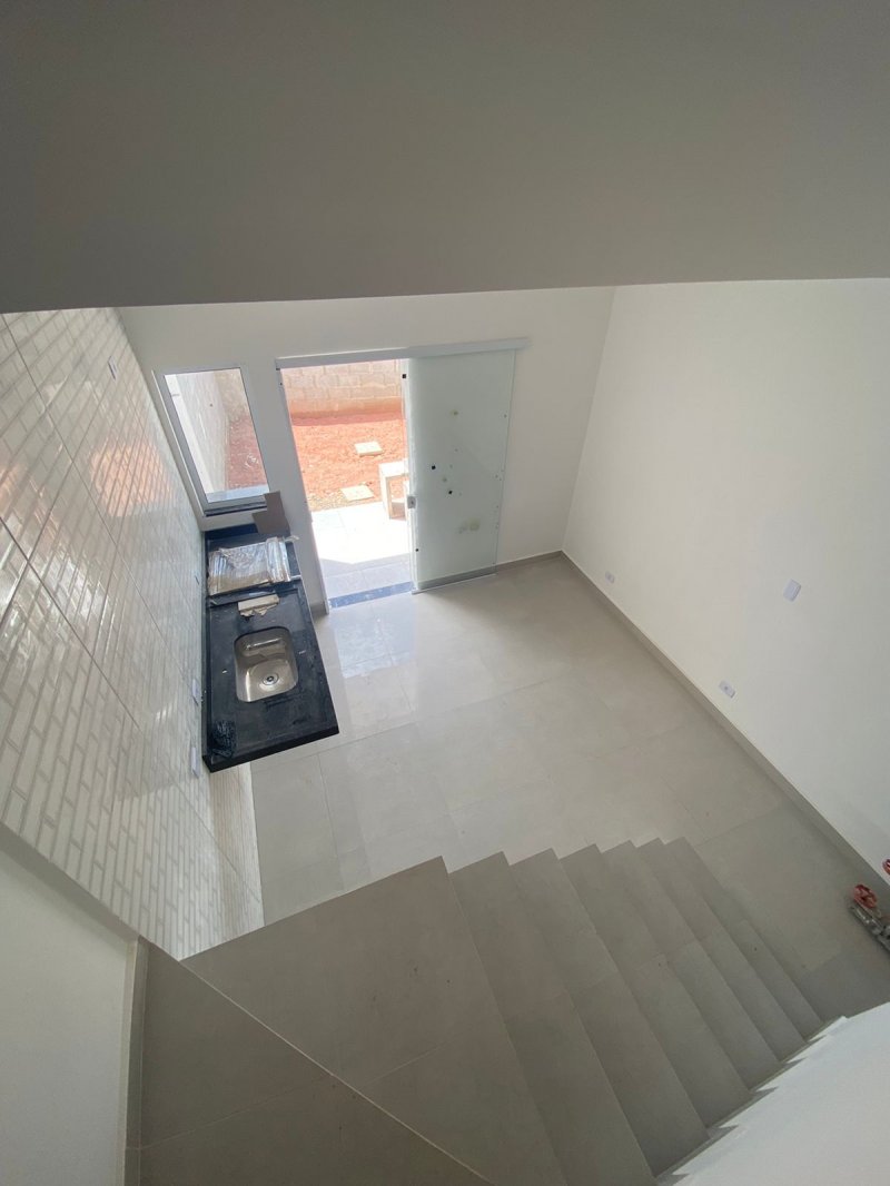 Sobrado à venda com 2 quartos, 70m² - Foto 15