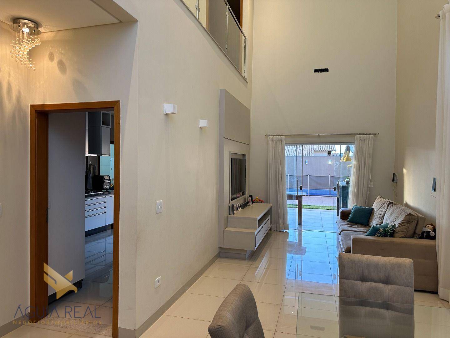 Sobrado à venda com 3 quartos, 234m² - Foto 17