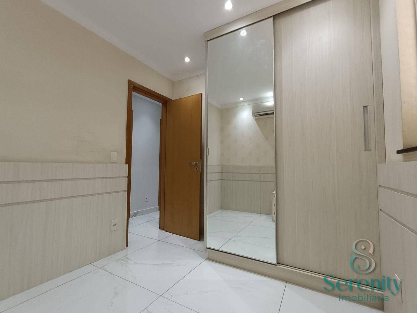 Apartamento à venda com 3 quartos, 80m² - Foto 17