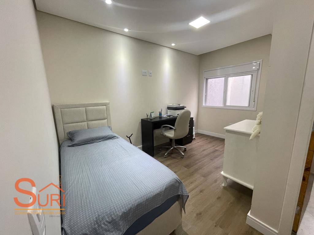 Casa à venda com 3 quartos, 250m² - Foto 17