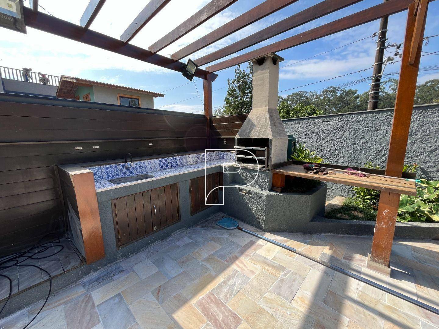 Casa de Condomínio para alugar com 4 quartos, 570m² - Foto 26