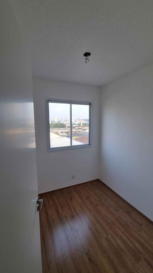 Apartamento para alugar com 2 quartos, 33m² - Foto 6