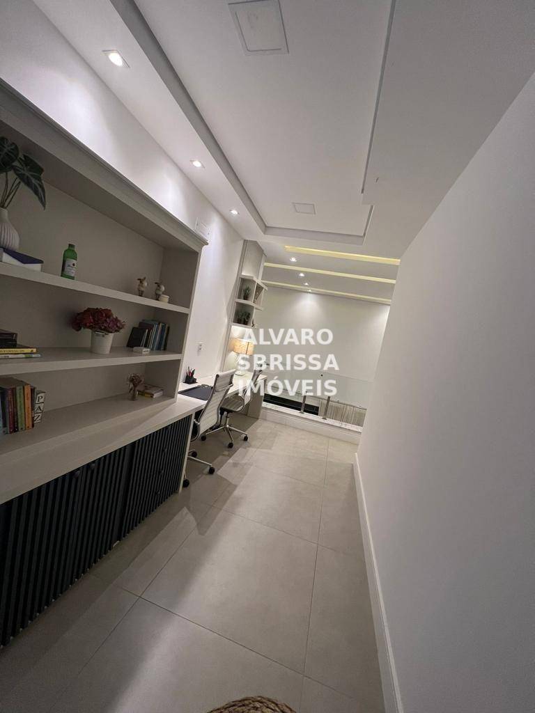 Casa de Condomínio à venda com 3 quartos, 310m² - Foto 11