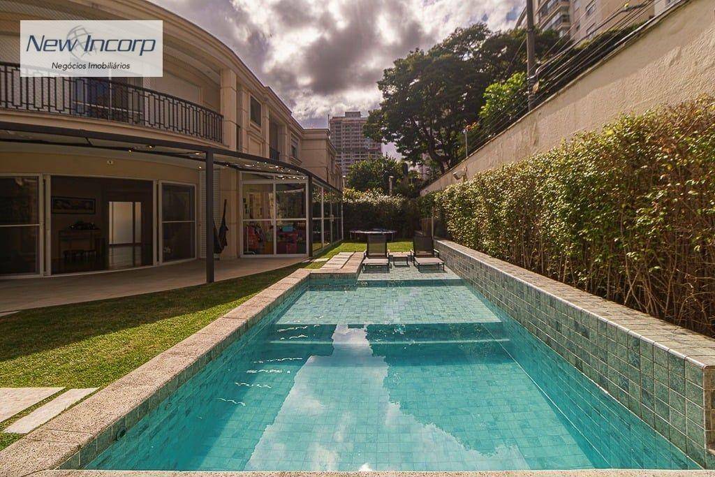 Casa à venda com 4 quartos, 620m² - Foto 39