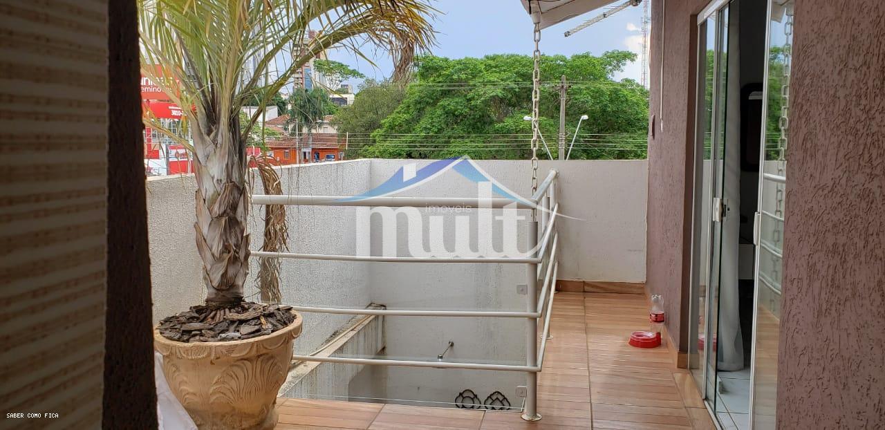 Casa à venda com 4 quartos, 440m² - Foto 32