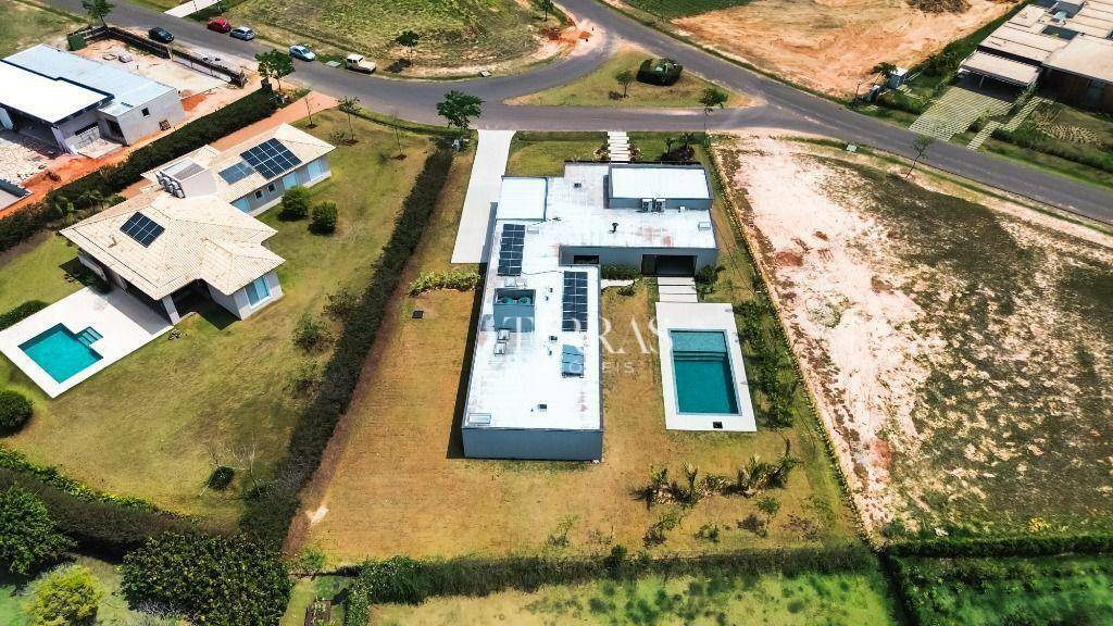 Casa de Condomínio à venda com 5 quartos, 500m² - Foto 4