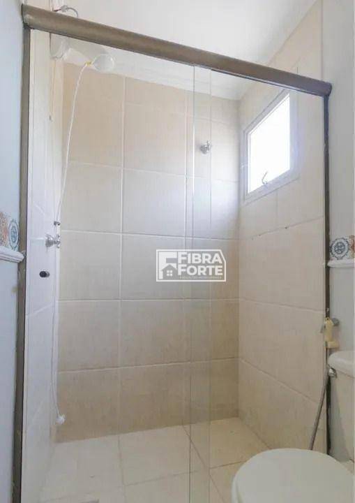 Apartamento à venda com 2 quartos, 70m² - Foto 19