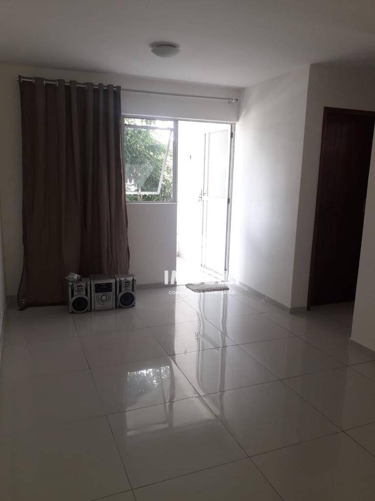 Apartamento à venda com 1 quarto, 42m² - Foto 4