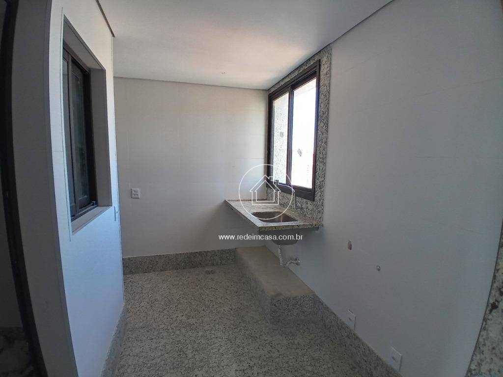 Apartamento à venda com 4 quartos, 186m² - Foto 27