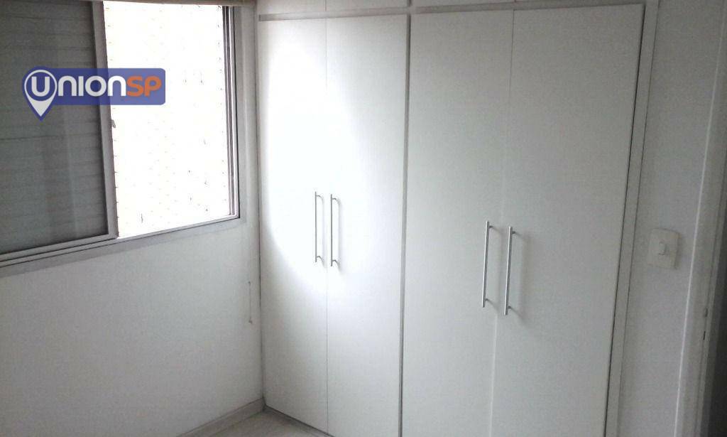 Apartamento à venda com 2 quartos, 58m² - Foto 4