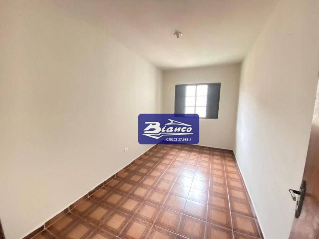 Sobrado à venda e aluguel com 4 quartos, 250m² - Foto 25