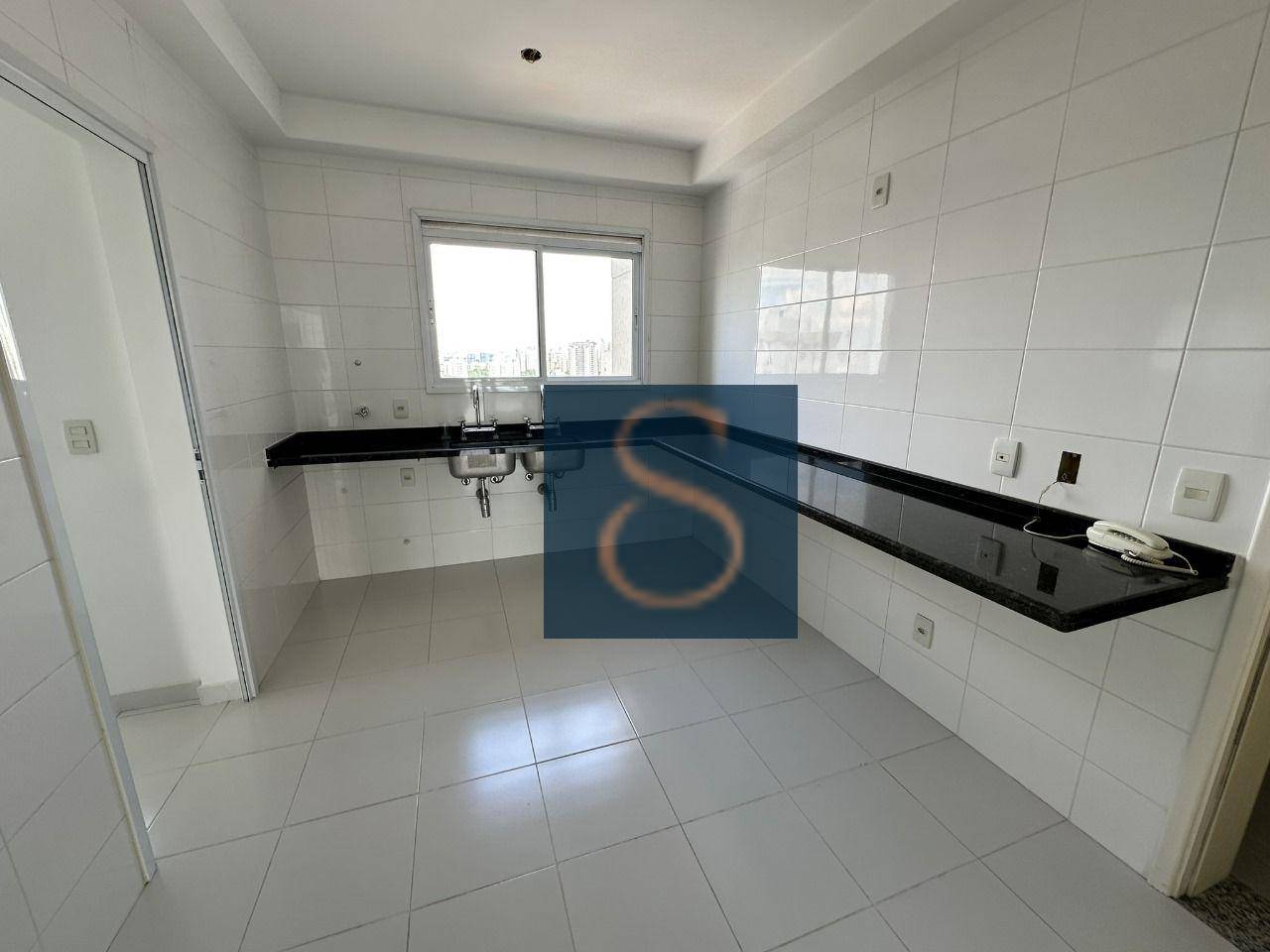 Apartamento à venda com 4 quartos, 233m² - Foto 29