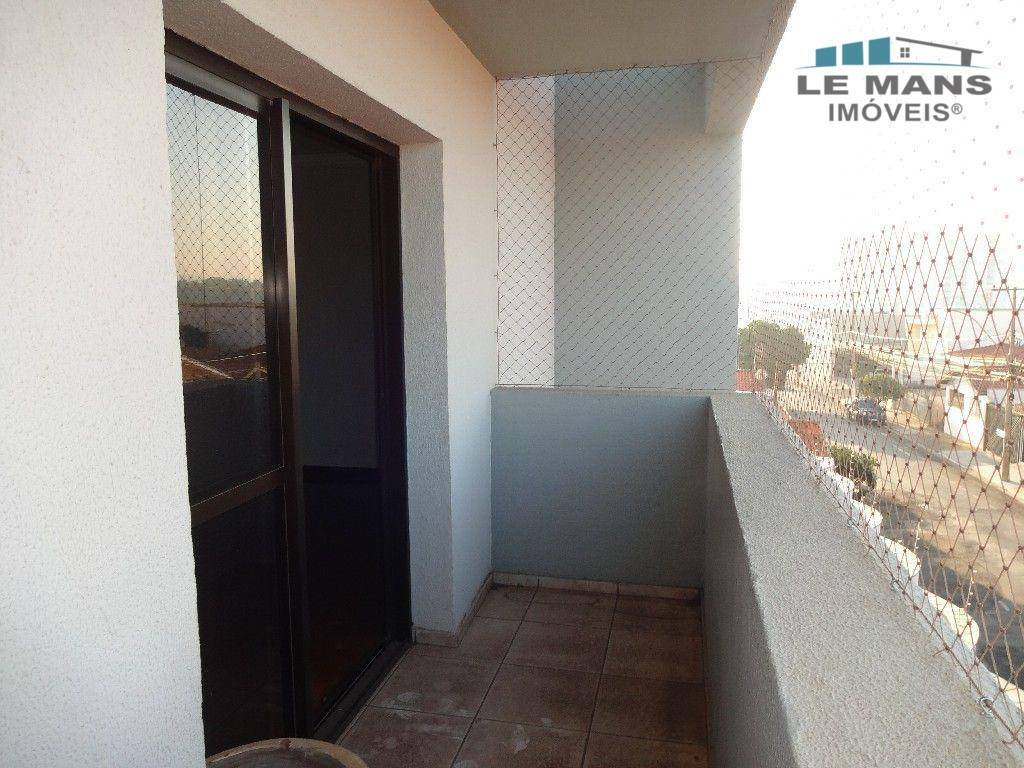 Apartamento à venda e aluguel com 3 quartos, 150m² - Foto 5