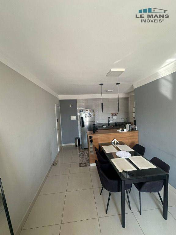 Apartamento à venda com 3 quartos, 68m² - Foto 1