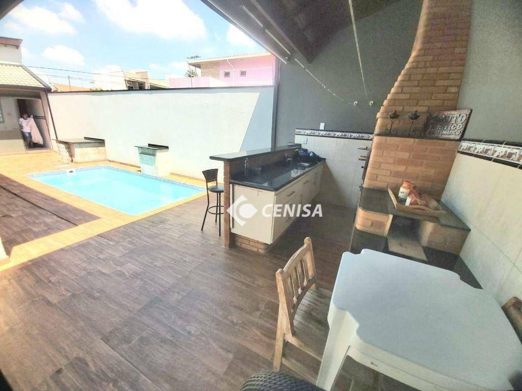 Casa à venda com 3 quartos, 177m² - Foto 14