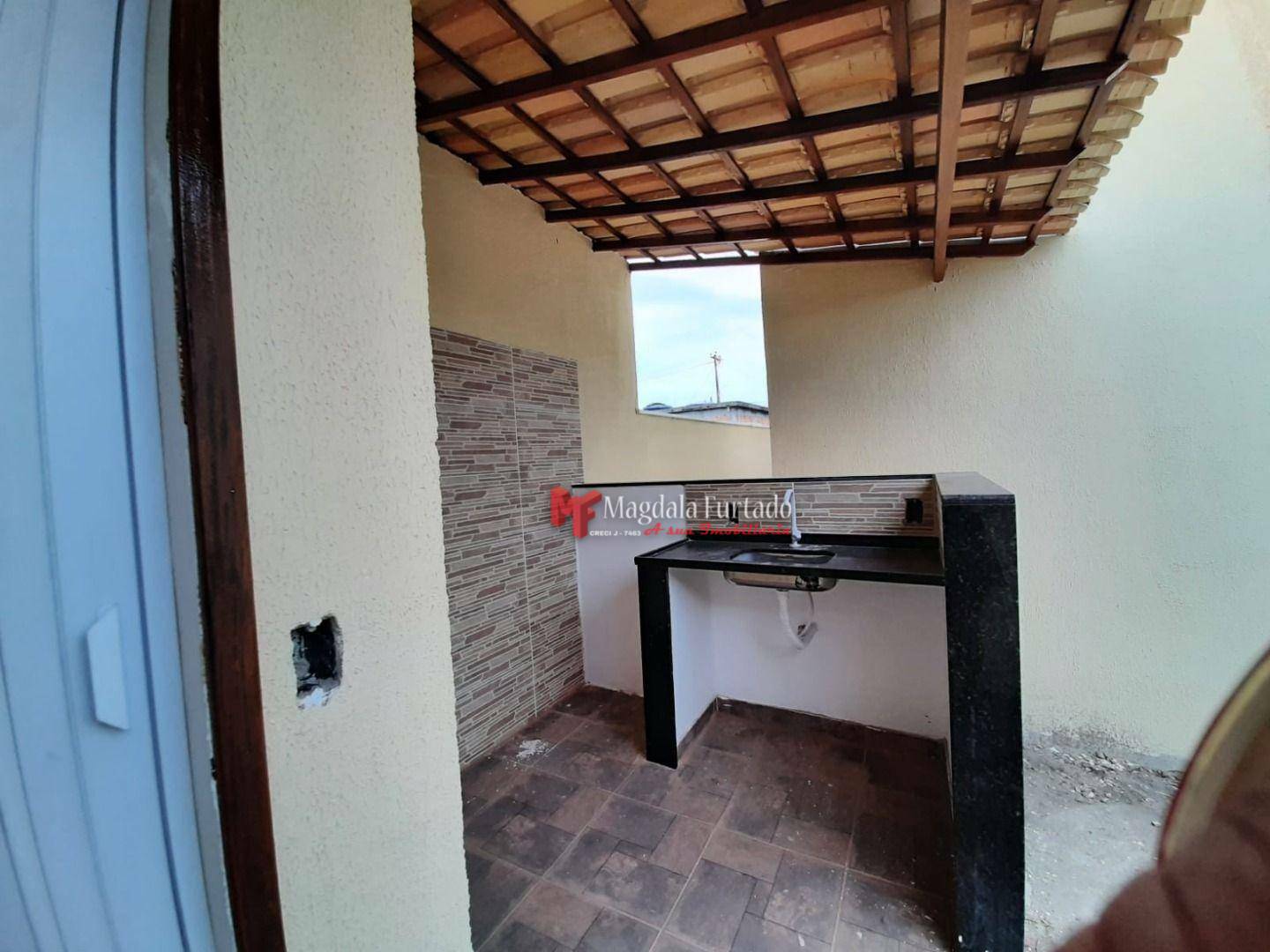 Casa à venda com 2 quartos, 48m² - Foto 15