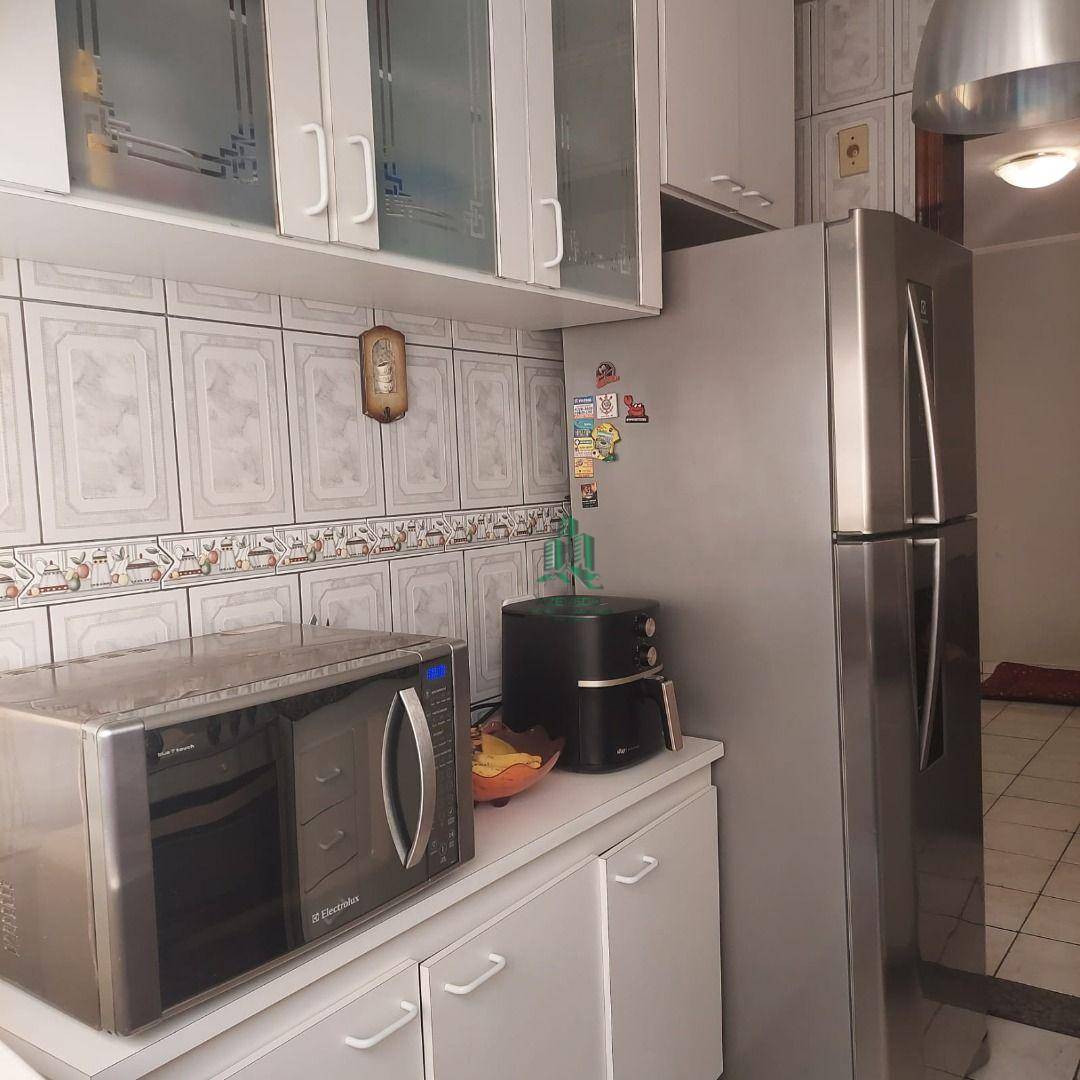 Apartamento à venda com 2 quartos, 51m² - Foto 7