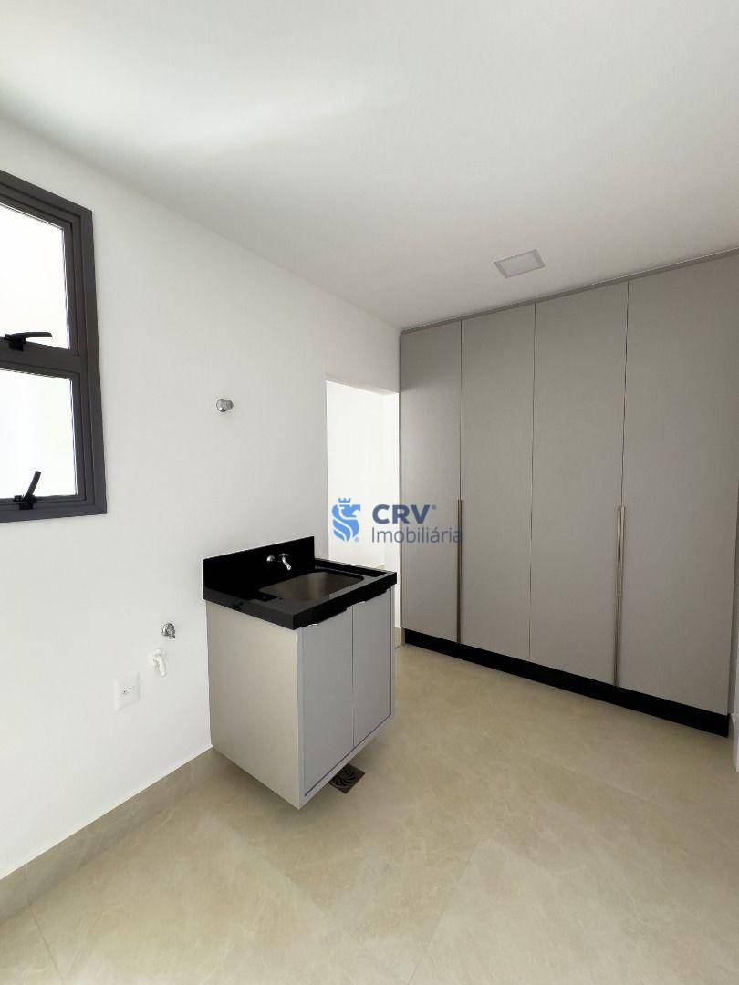 Apartamento à venda com 3 quartos, 216m² - Foto 8