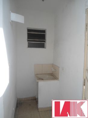 Casa para alugar com 1 quarto, 32m² - Foto 21