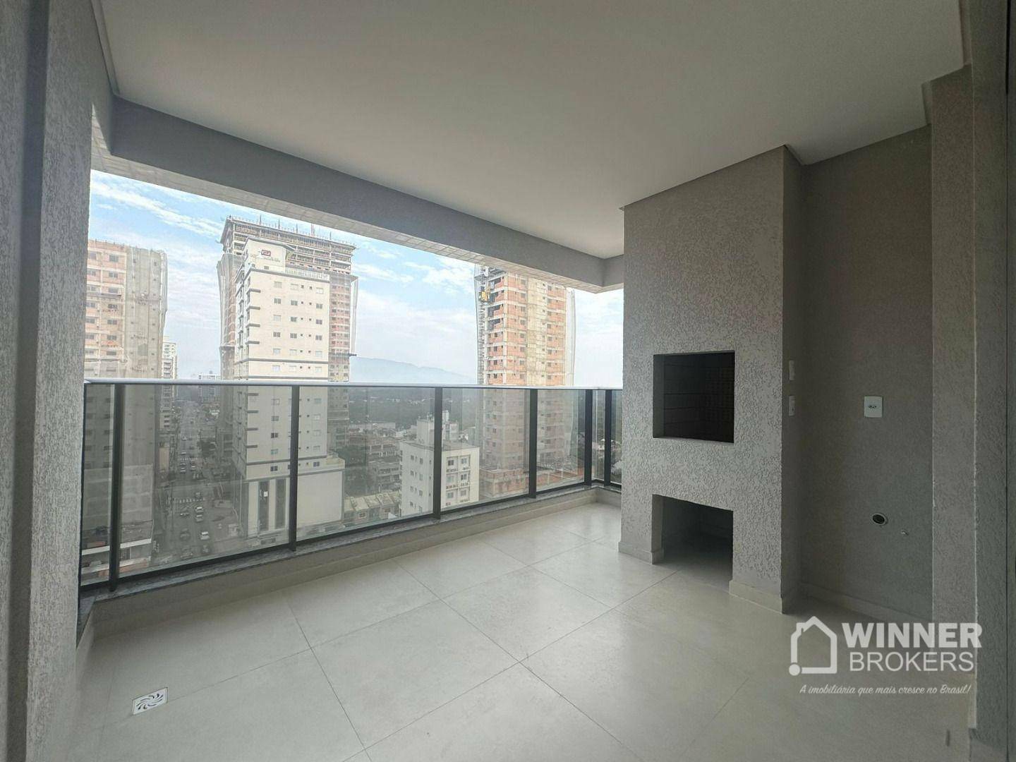 Apartamento à venda com 3 quartos, 105m² - Foto 19