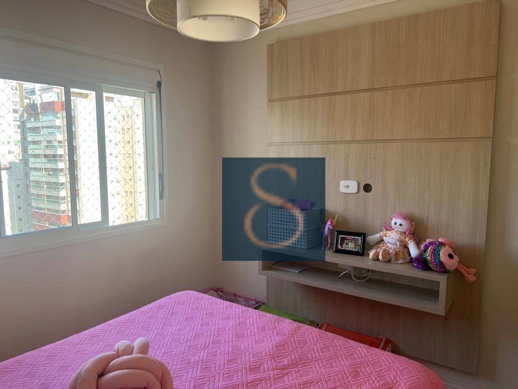 Apartamento à venda com 3 quartos, 194m² - Foto 35