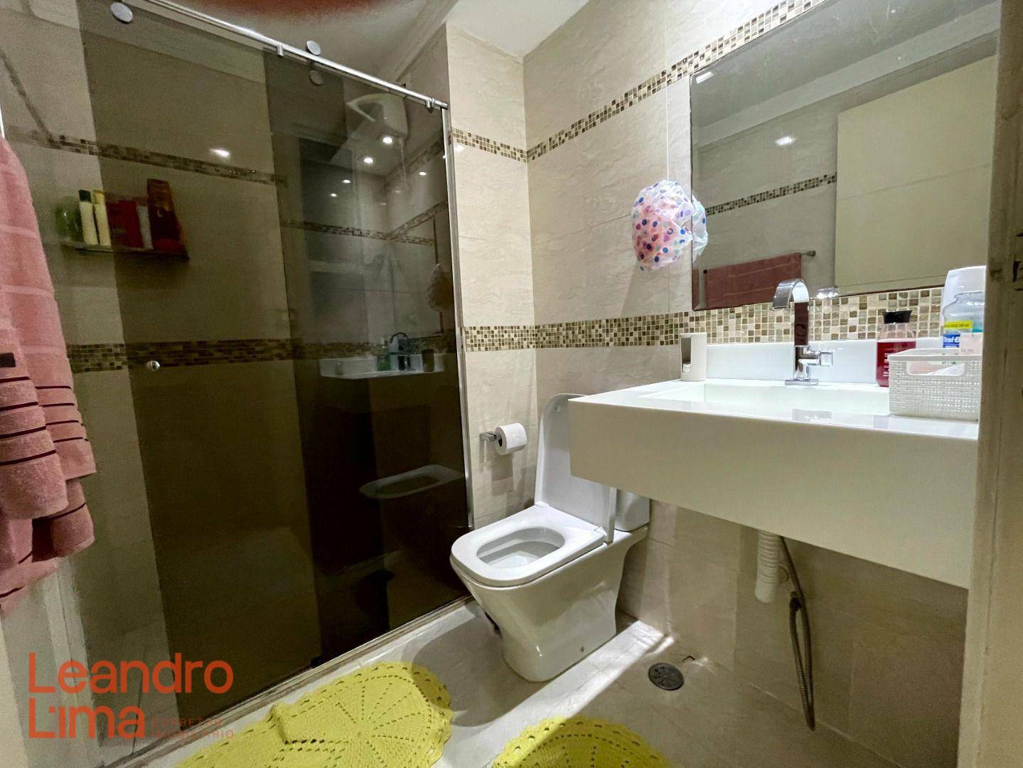 Apartamento para alugar com 2 quartos, 64m² - Foto 9