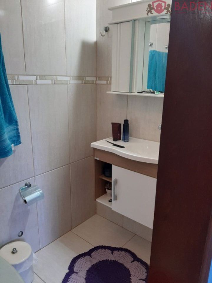 Casa à venda com 4 quartos, 200m² - Foto 12