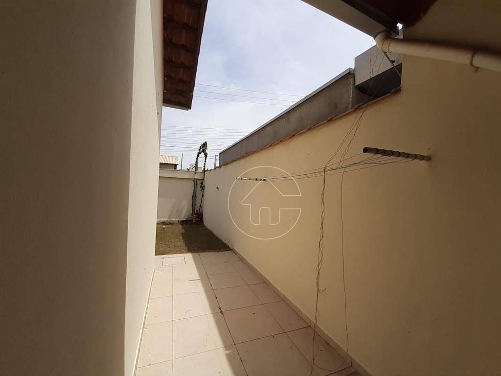 Casa à venda com 2 quartos, 215m² - Foto 17