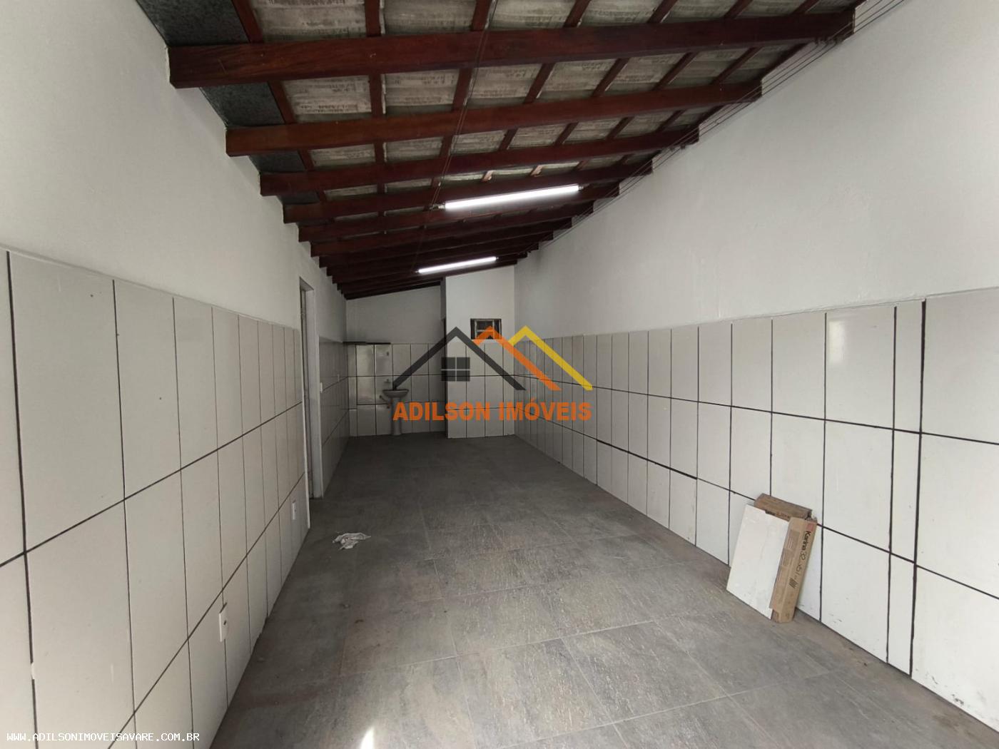 Casa à venda com 3 quartos, 200m² - Foto 7